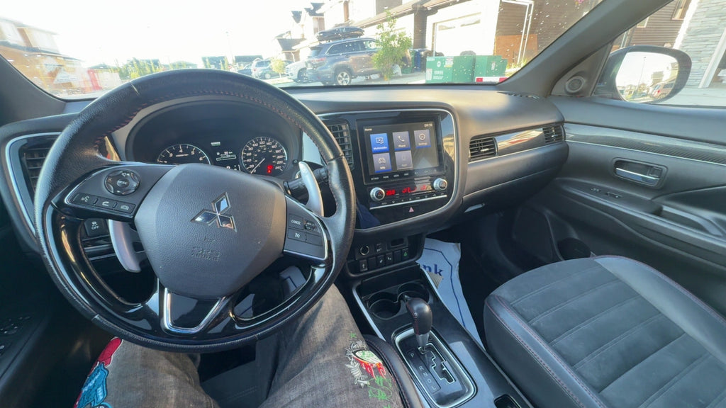 2020 outlander limited edition